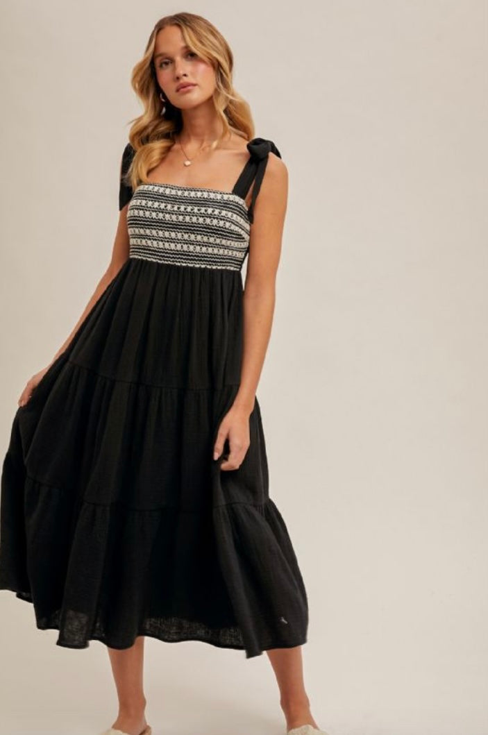 Chic Contrast Bow-Tie Midi Dress