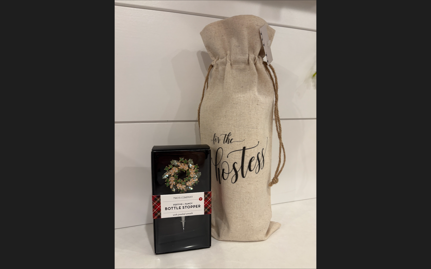 Festive + Fancy Bottle Stopper - Green